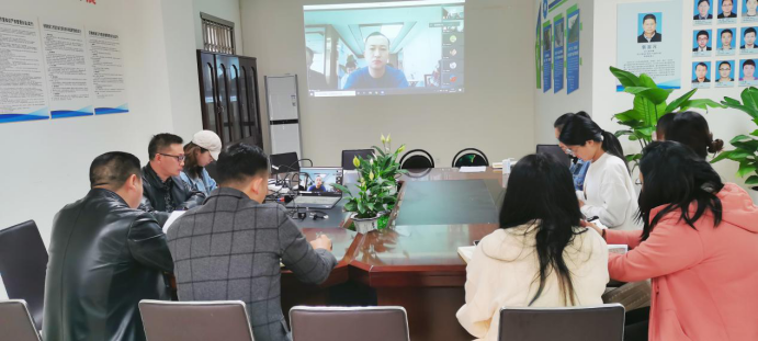 嘉源蓉创召开职工安全培训会通讯稿292.png